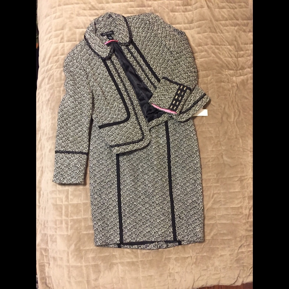 BNWT Pink Tartan Tweed Suit Skirt, Size 8